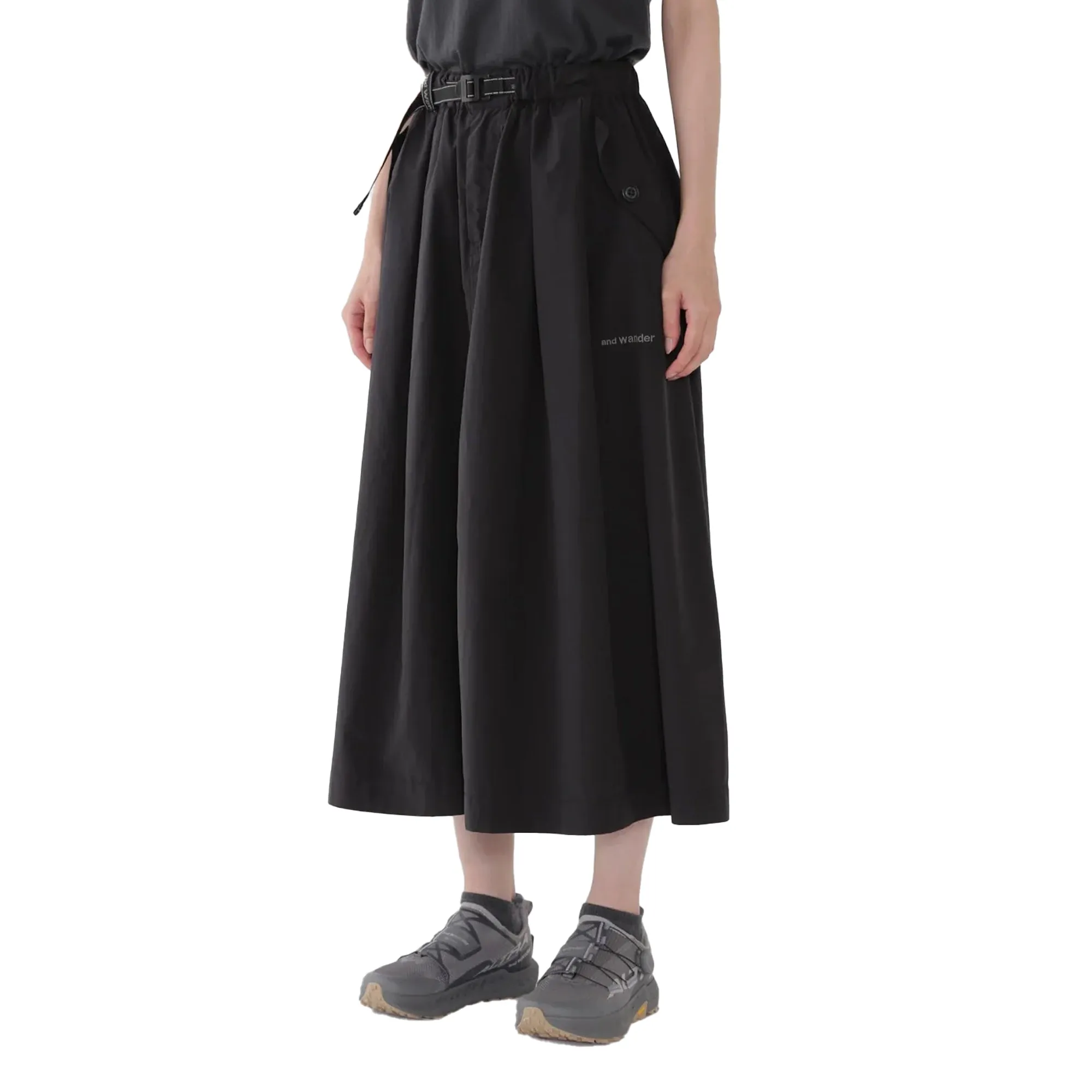 and Wander Oversized Cargo Skirt (W) Black