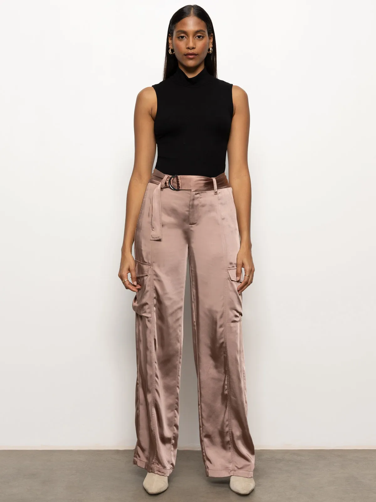 Classy Wide Leg Standard Rise Cargo Rose Gold