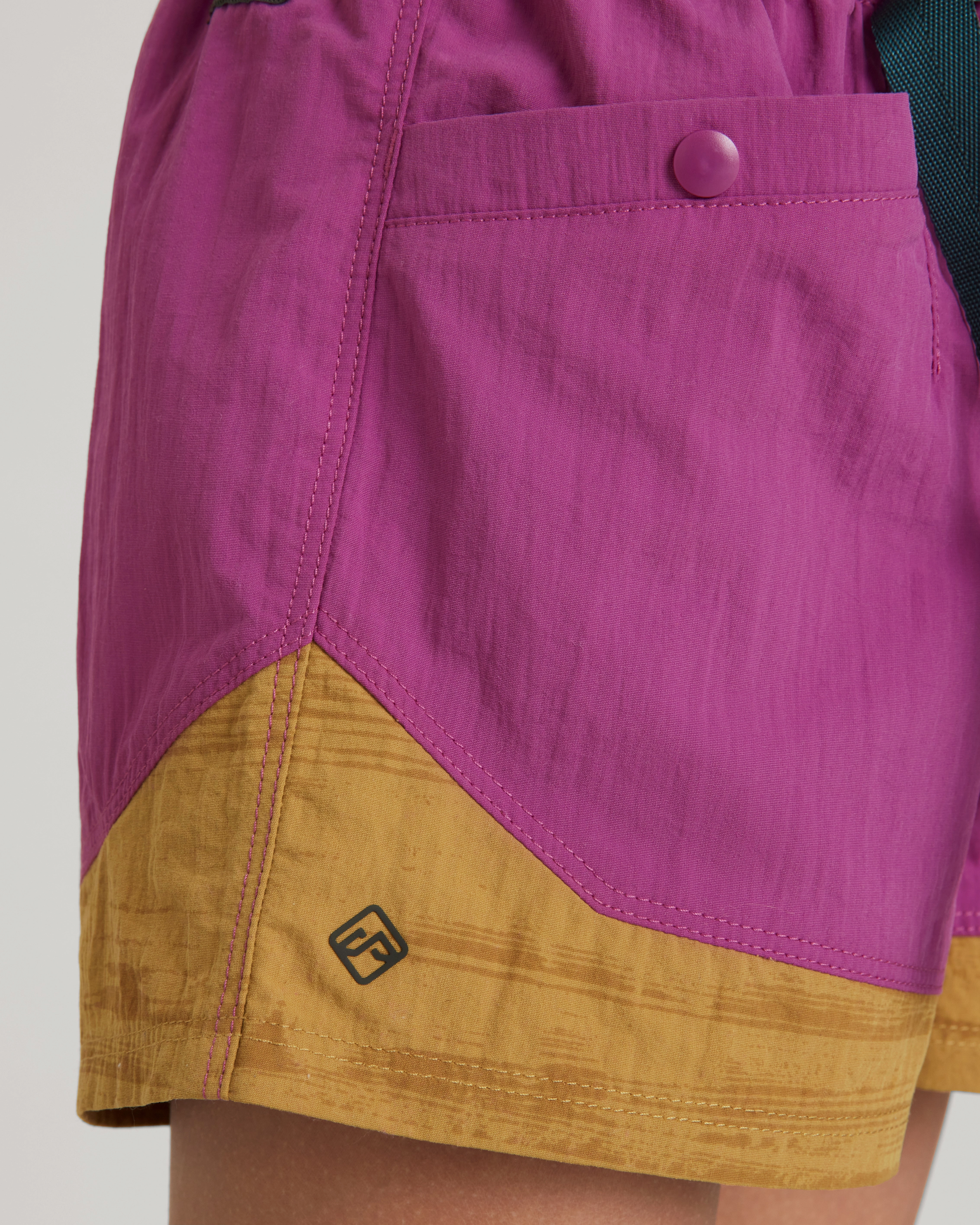 EVRY-Day Girl's Cargo Shorts - Raz/Dijon Traverse Print