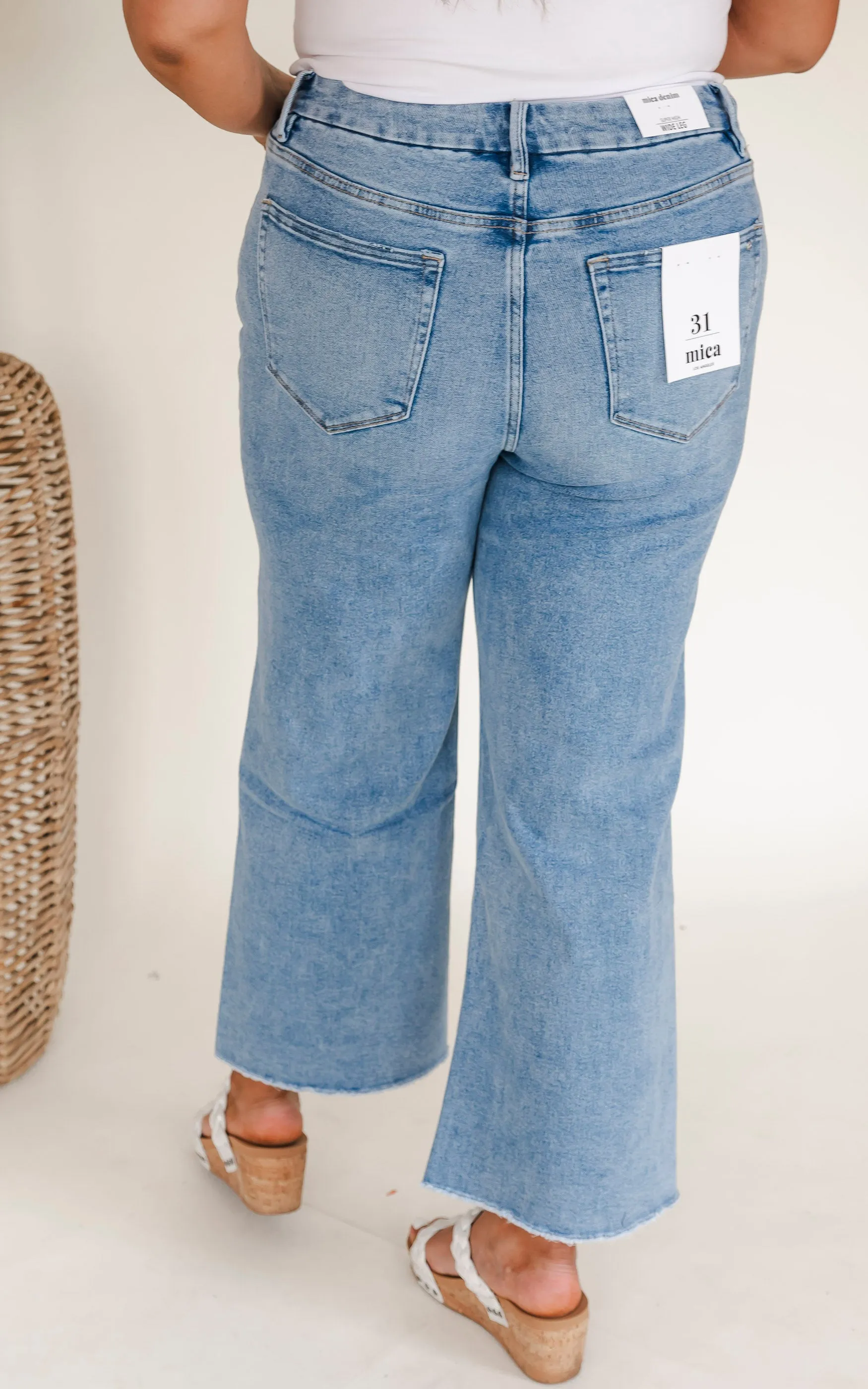 Festival Stretch Super High-Rise Wide Leg Denim Jeans | Mica* - Final Sale
