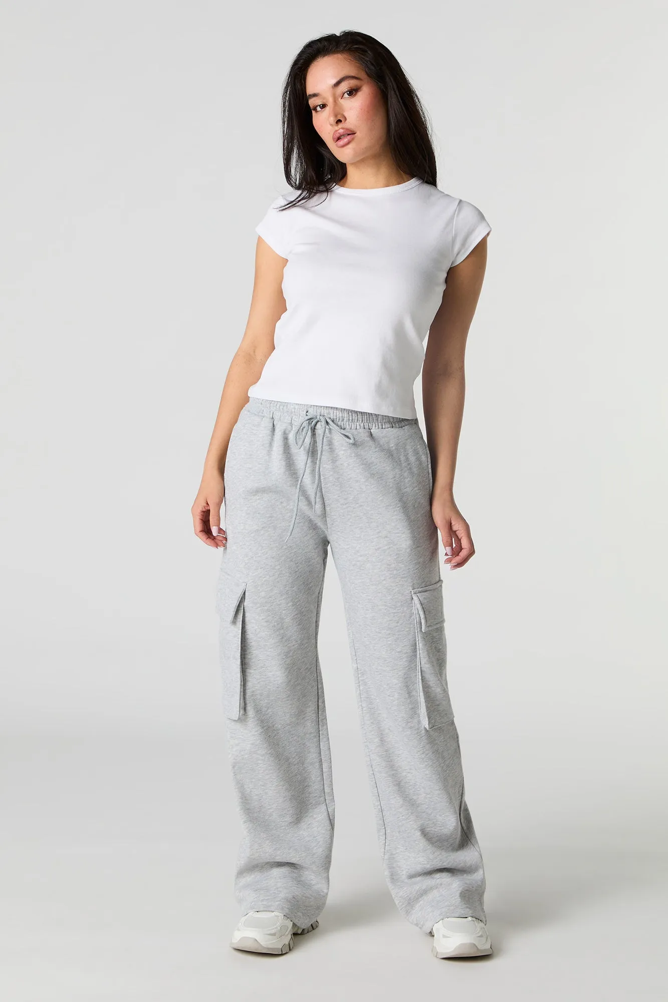 Fleece Wide Leg Cargo Sweatpant