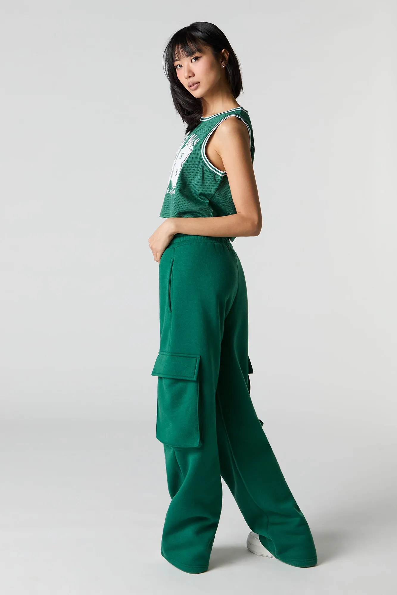 Fleece Wide Leg Cargo Sweatpant