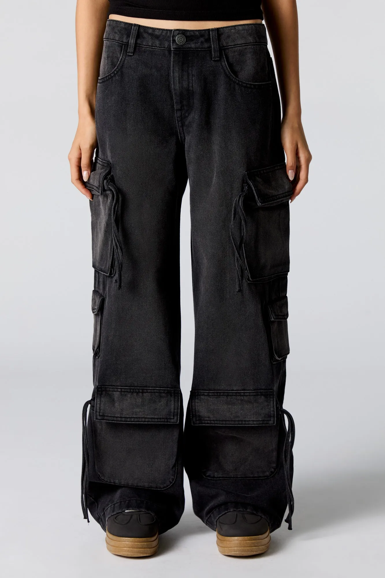 Jean cargo à jambe large avec taille coulissante