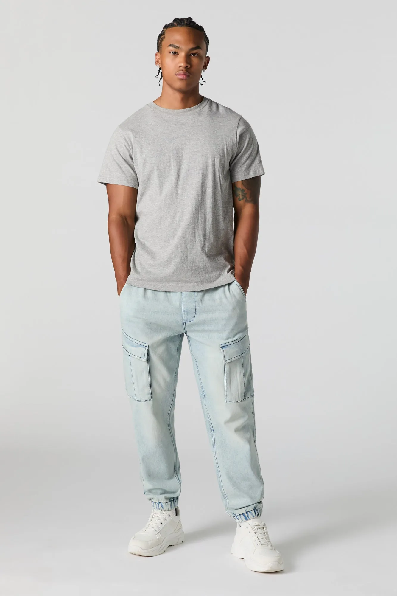 Jogger cargo en denim à taille coulissante