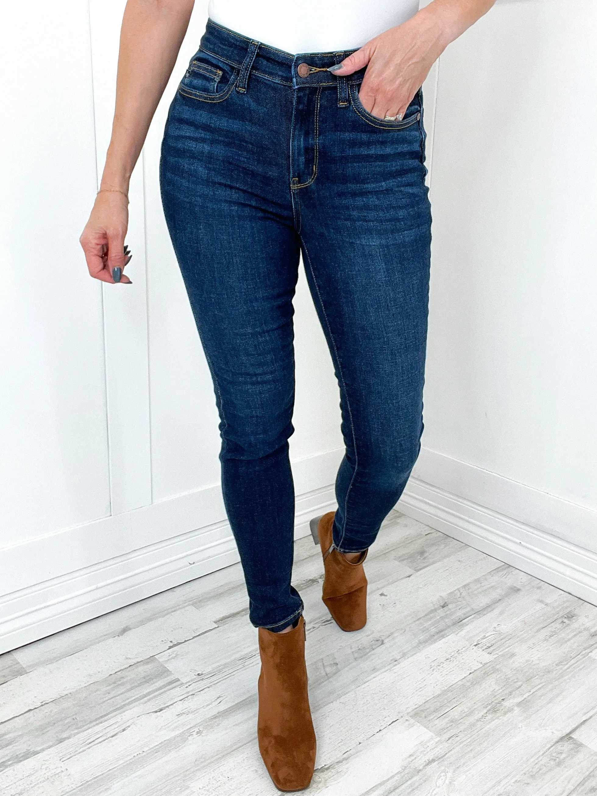 Judy Blue JULIA High Waist Judy Blue Hand Sand Skinny Denim Jean