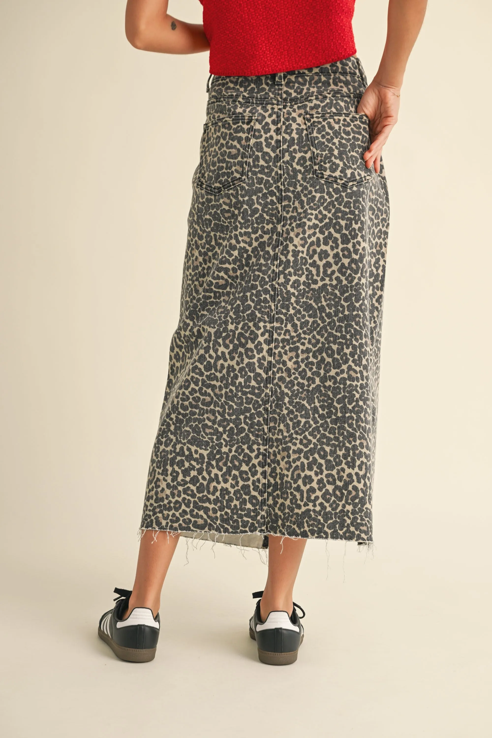 LEOPARD SLIT SKIRT