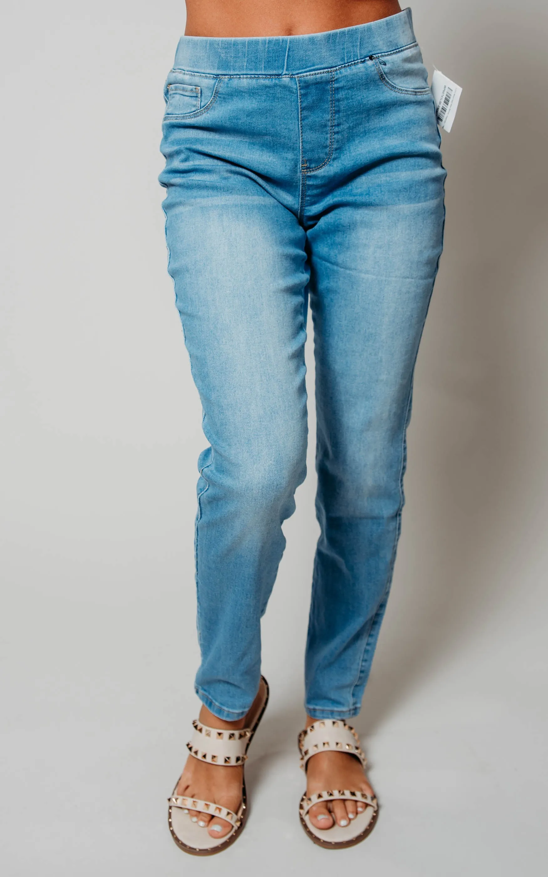 Light Wash High Rise Skinny Jeggings - YMI - Final Sale