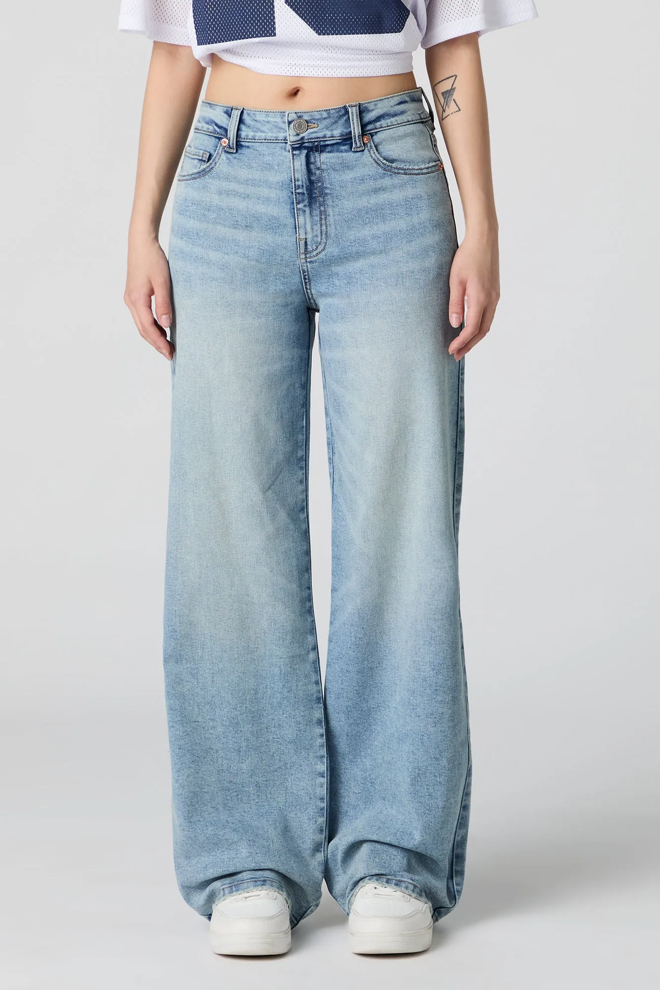 Light Wash High Rise Wide Leg Stretch Jean