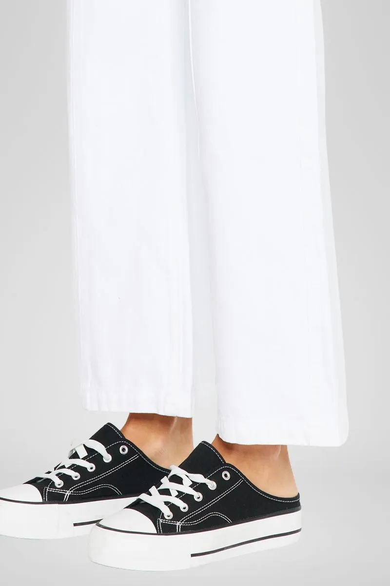 Mara Ultra High Rise 90's Wide Leg Jeans