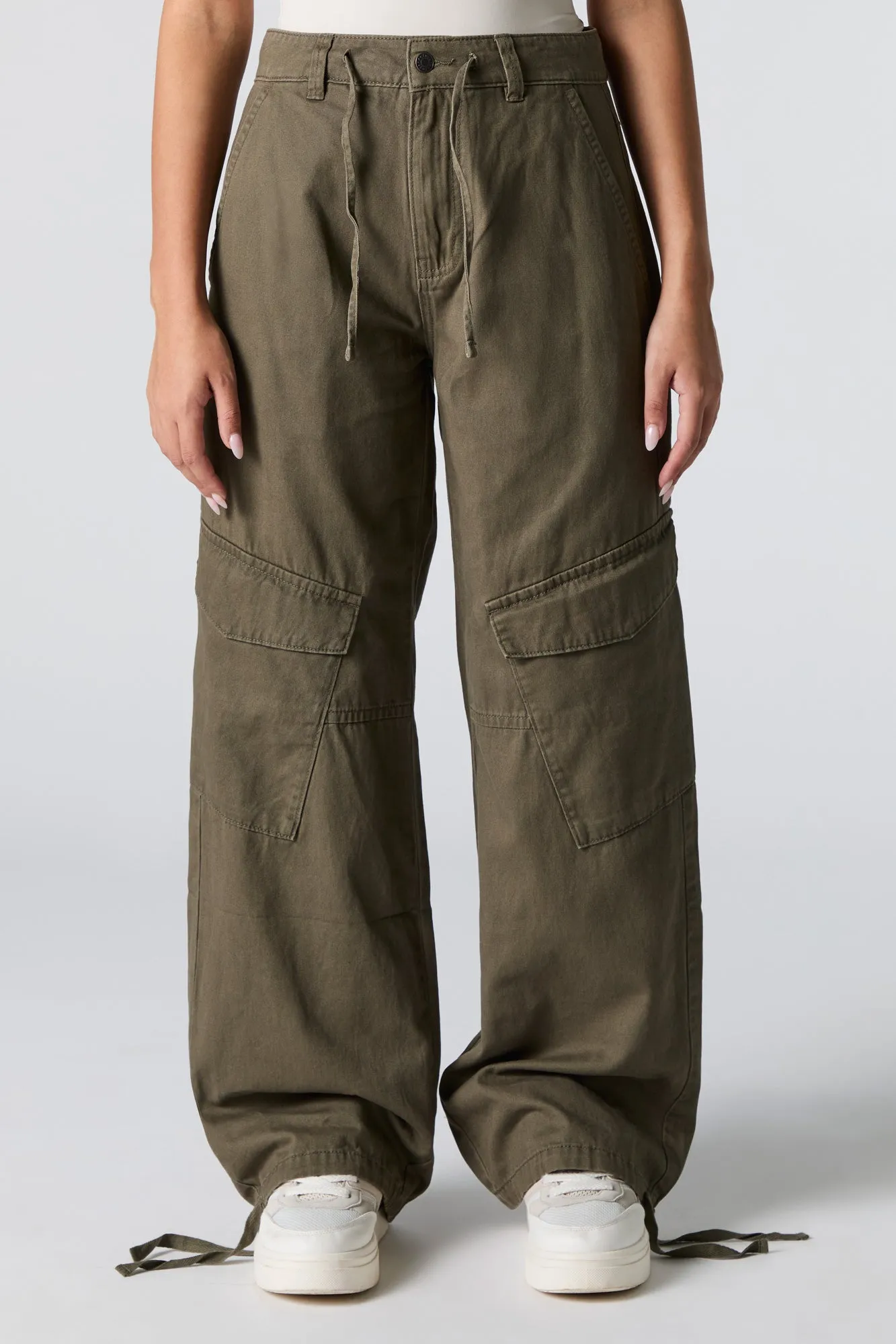 Pantalon cargo ample à taille coulissante