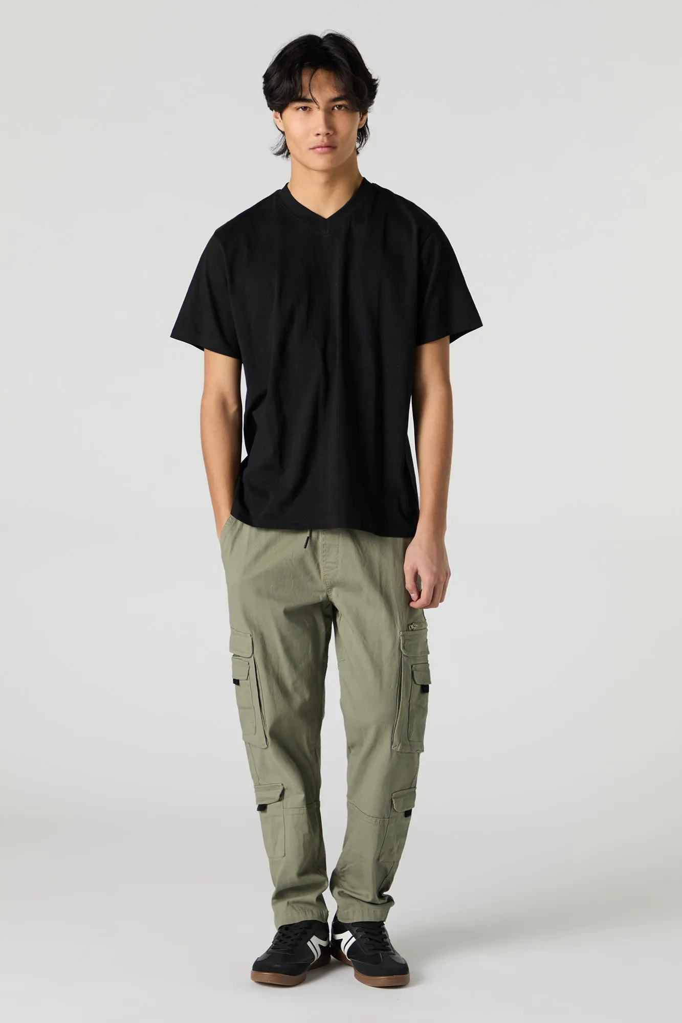 Pantalon cargo avec poches multiples et taille coulissante
