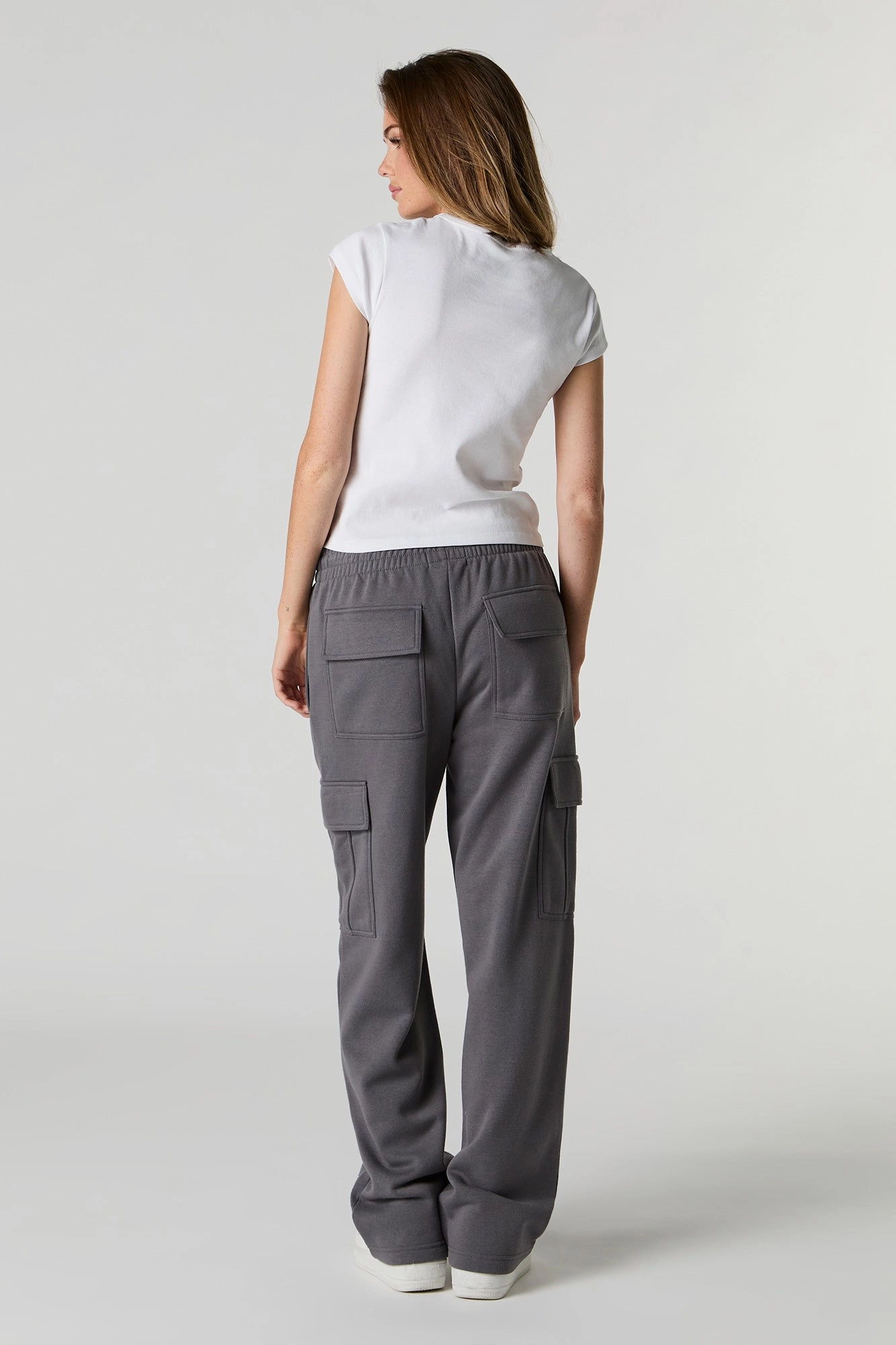 Pantalon d'entraînement cargo à jambe large en molleton uni