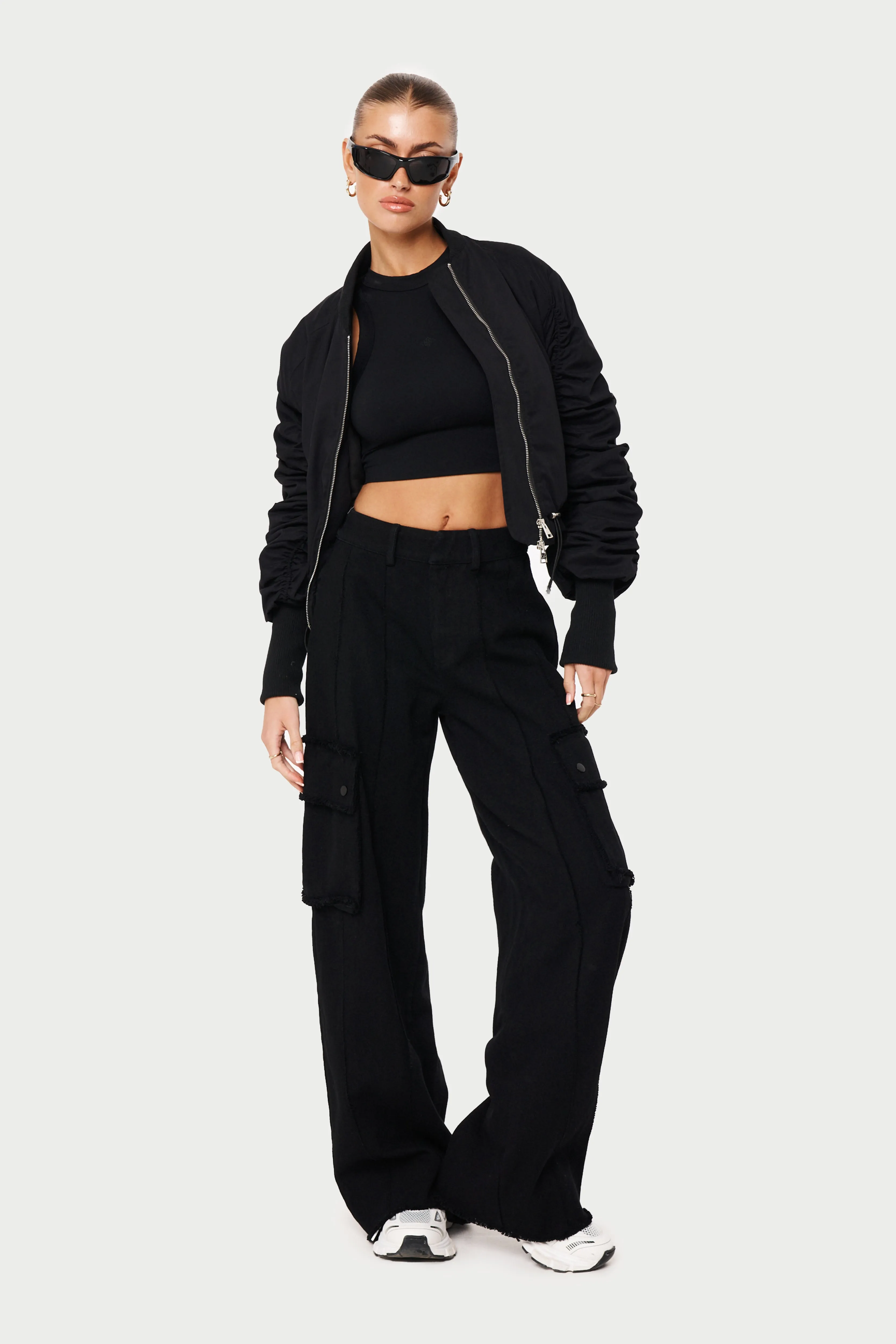 RAW SEAM DETAIL WIDE LEG CARGO - BLACK