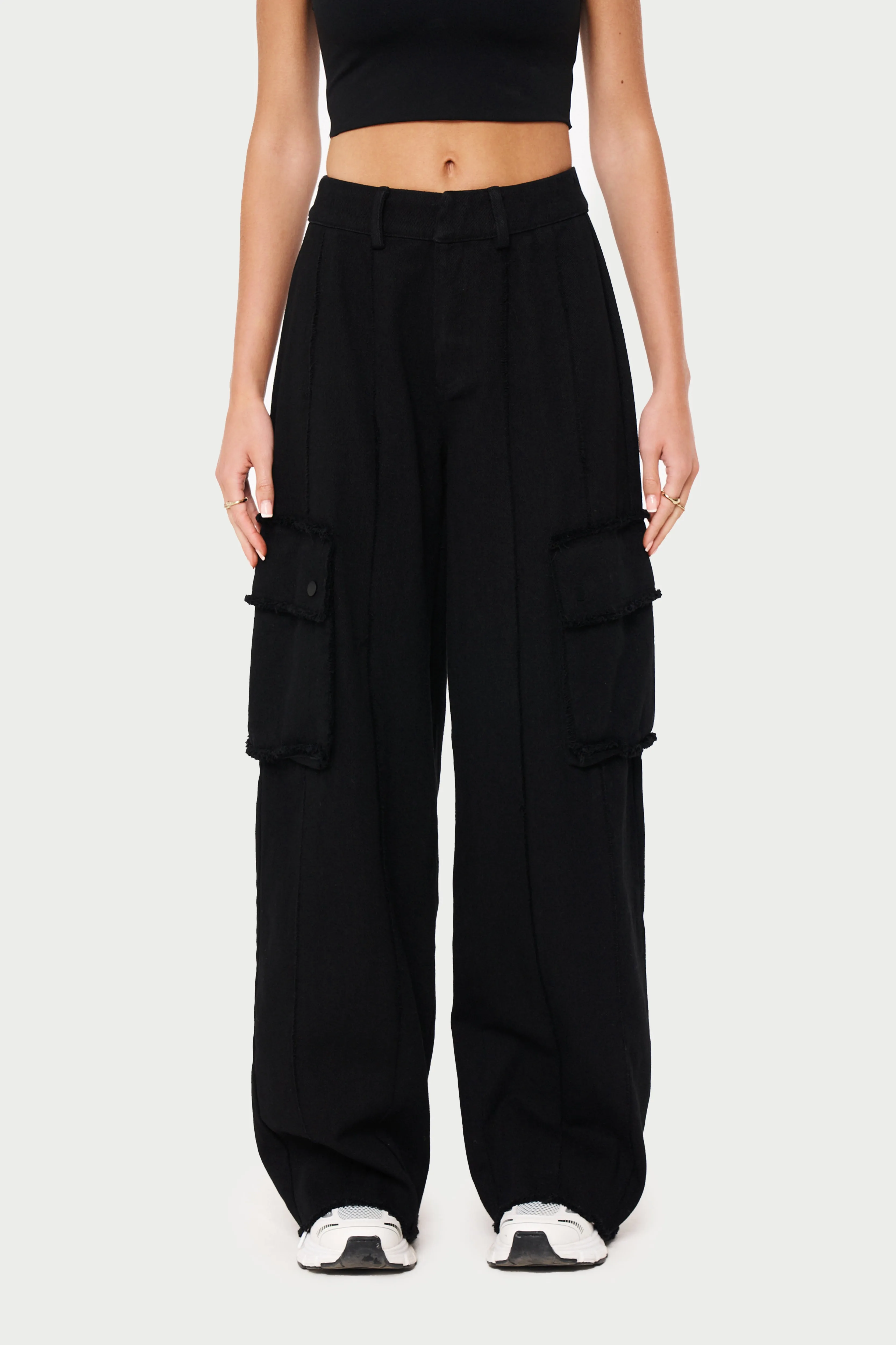 RAW SEAM DETAIL WIDE LEG CARGO - BLACK