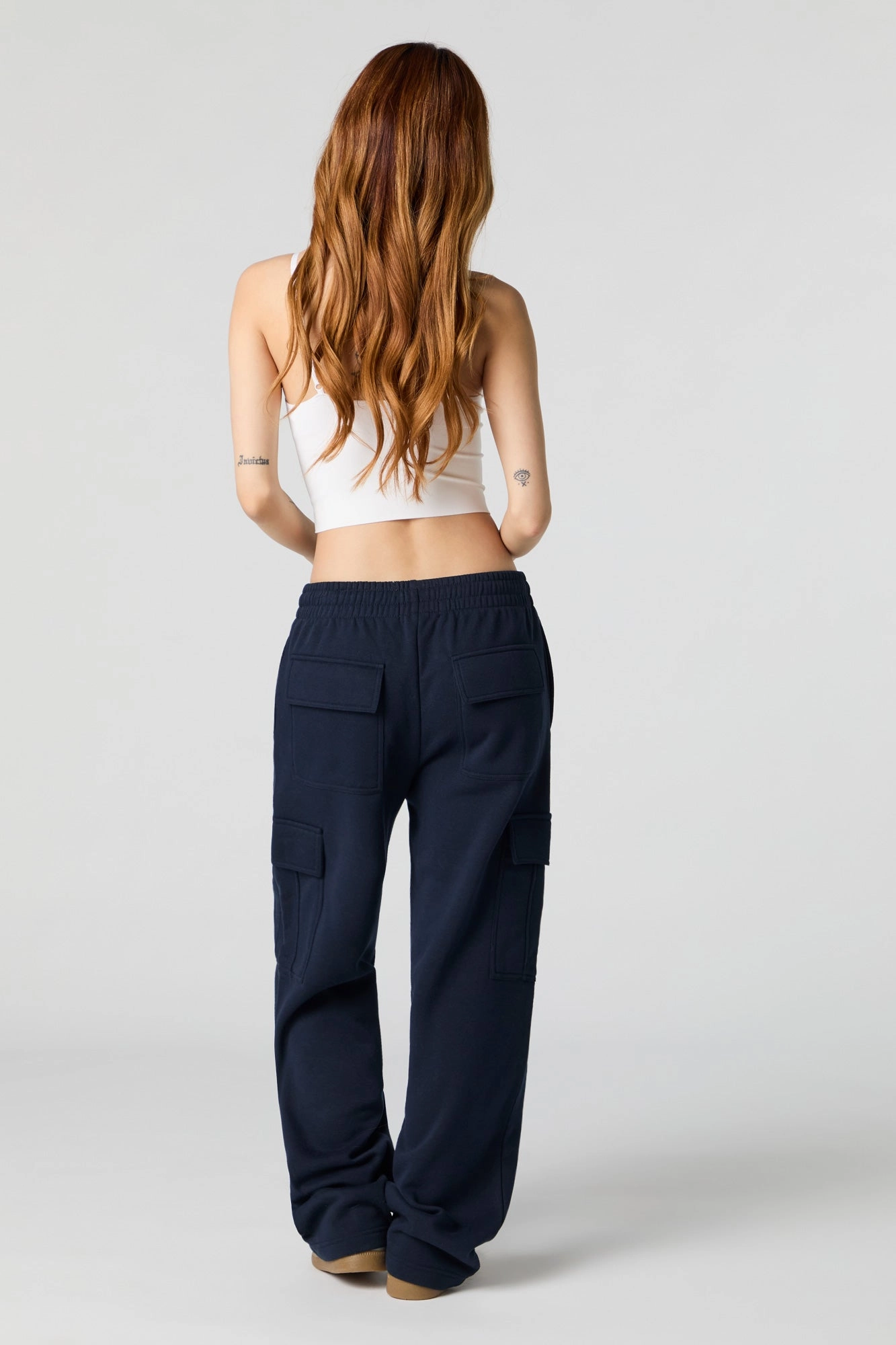 Solid Fleece Wide Leg Cargo Sweatpant