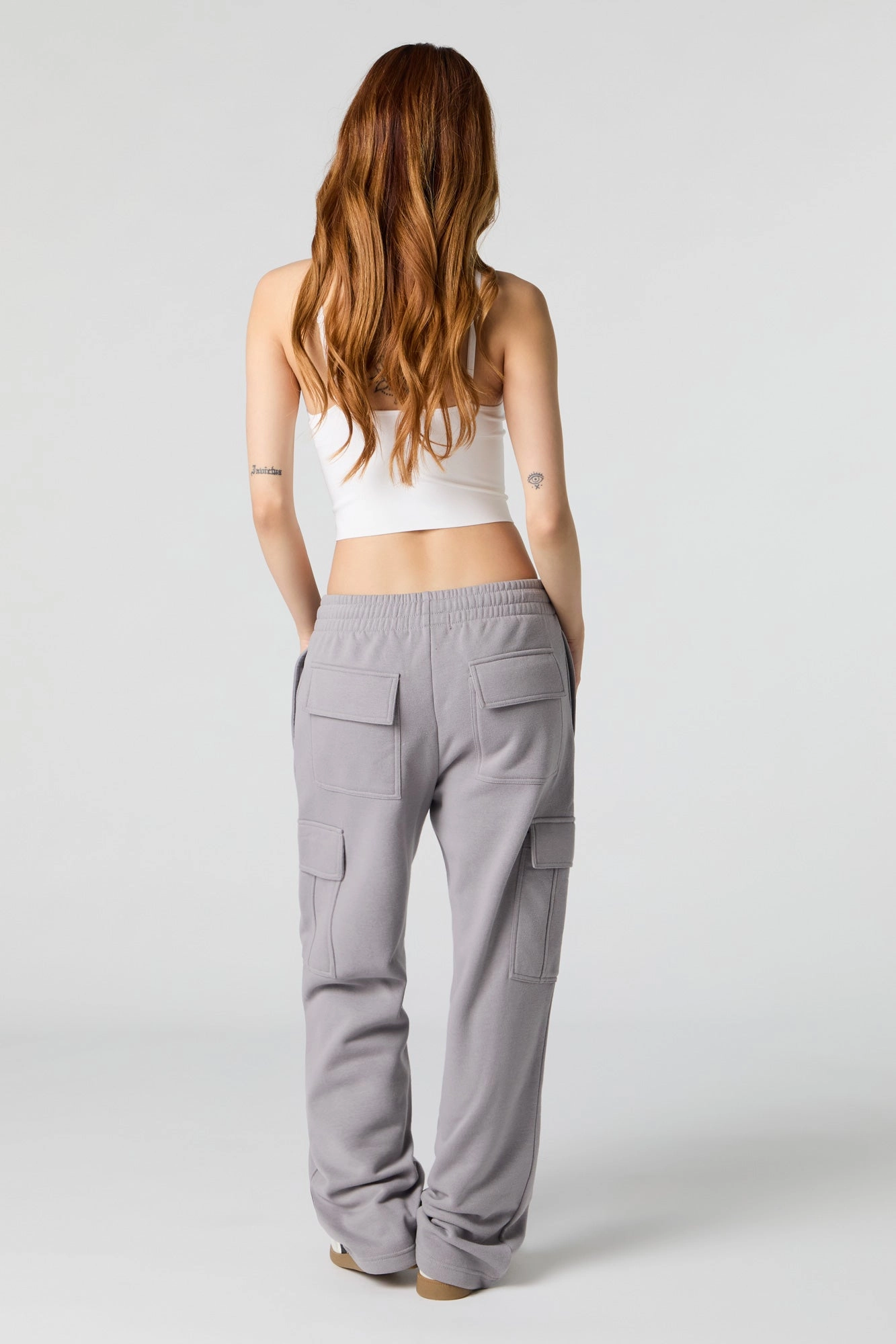 Solid Fleece Wide Leg Cargo Sweatpant
