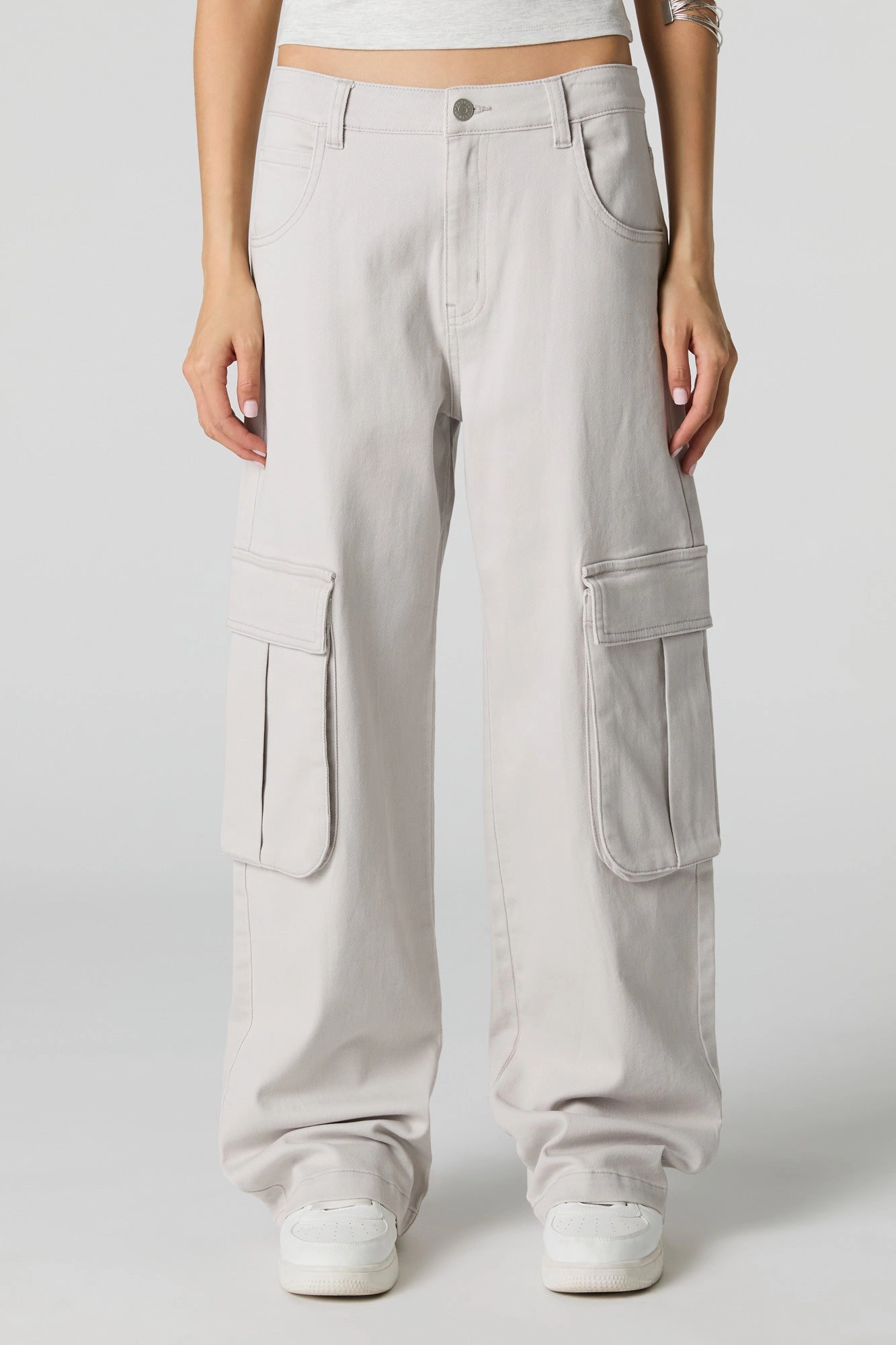 Stretch Denim Low Rise Baggy Cargo Jean