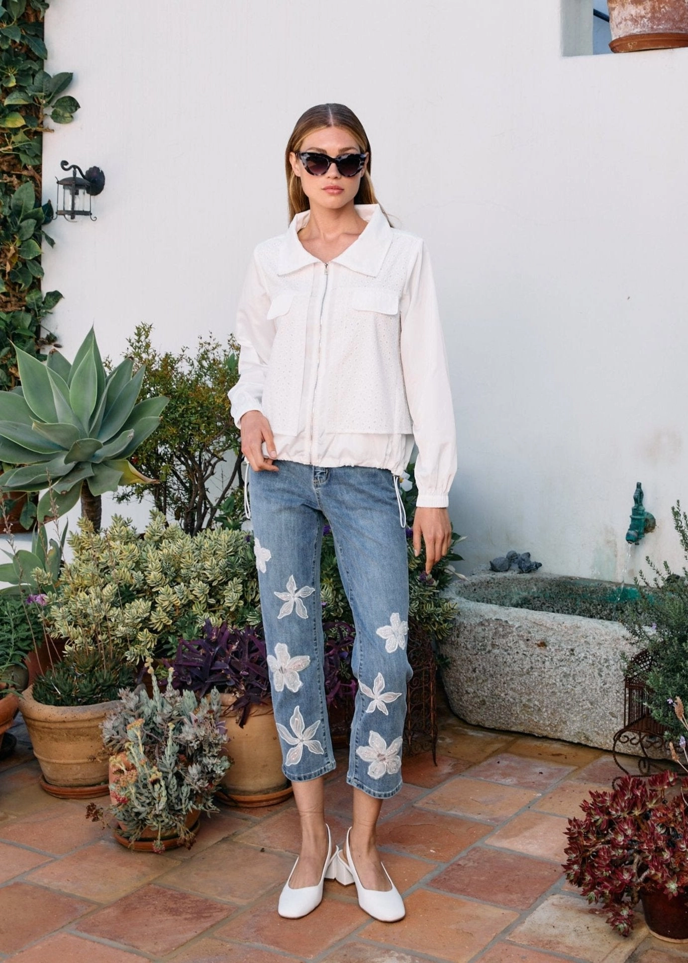 Suzanne Pencil Crop Denim, Medium Blue
