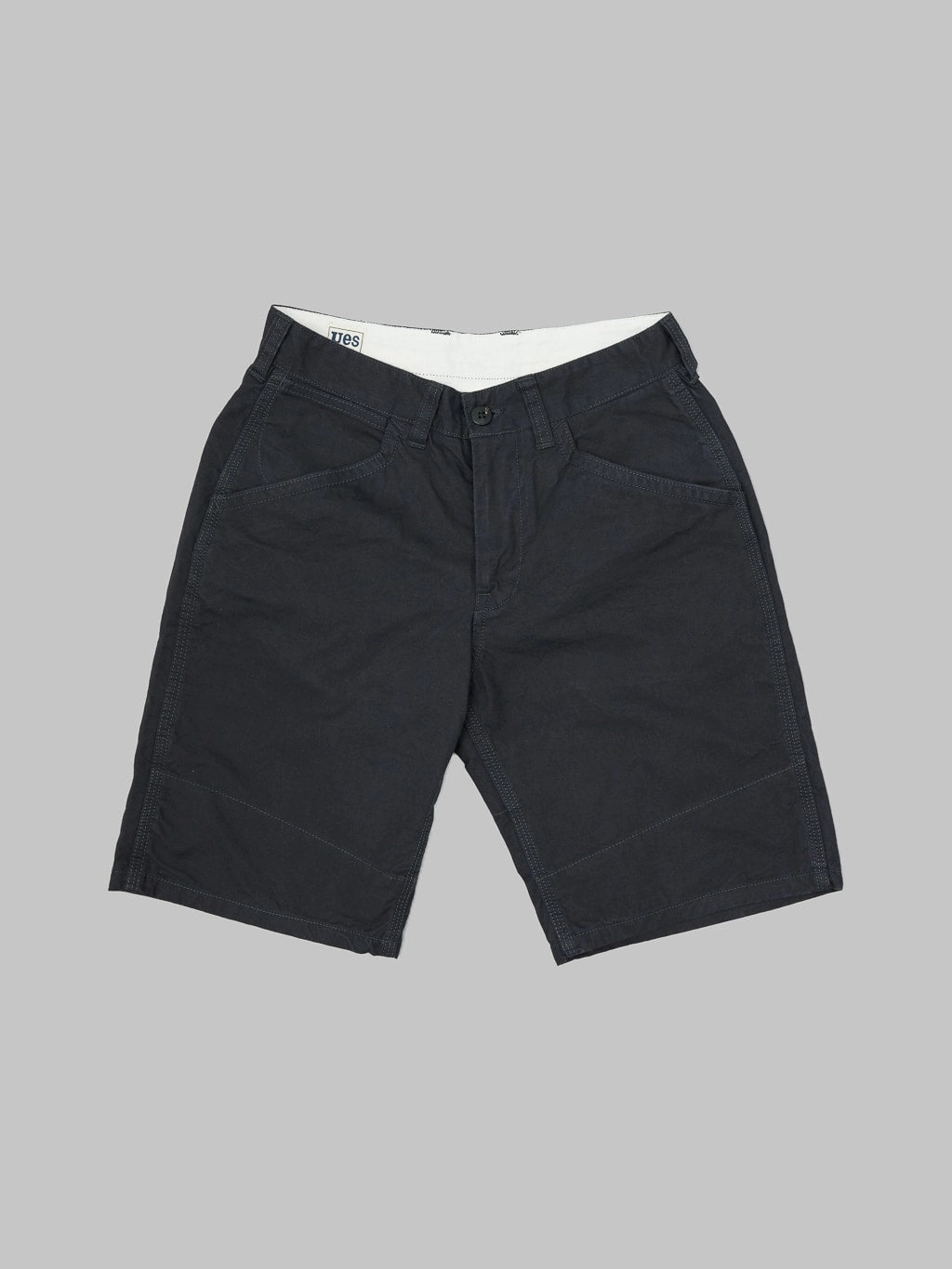 UES Duck Short Pants Black