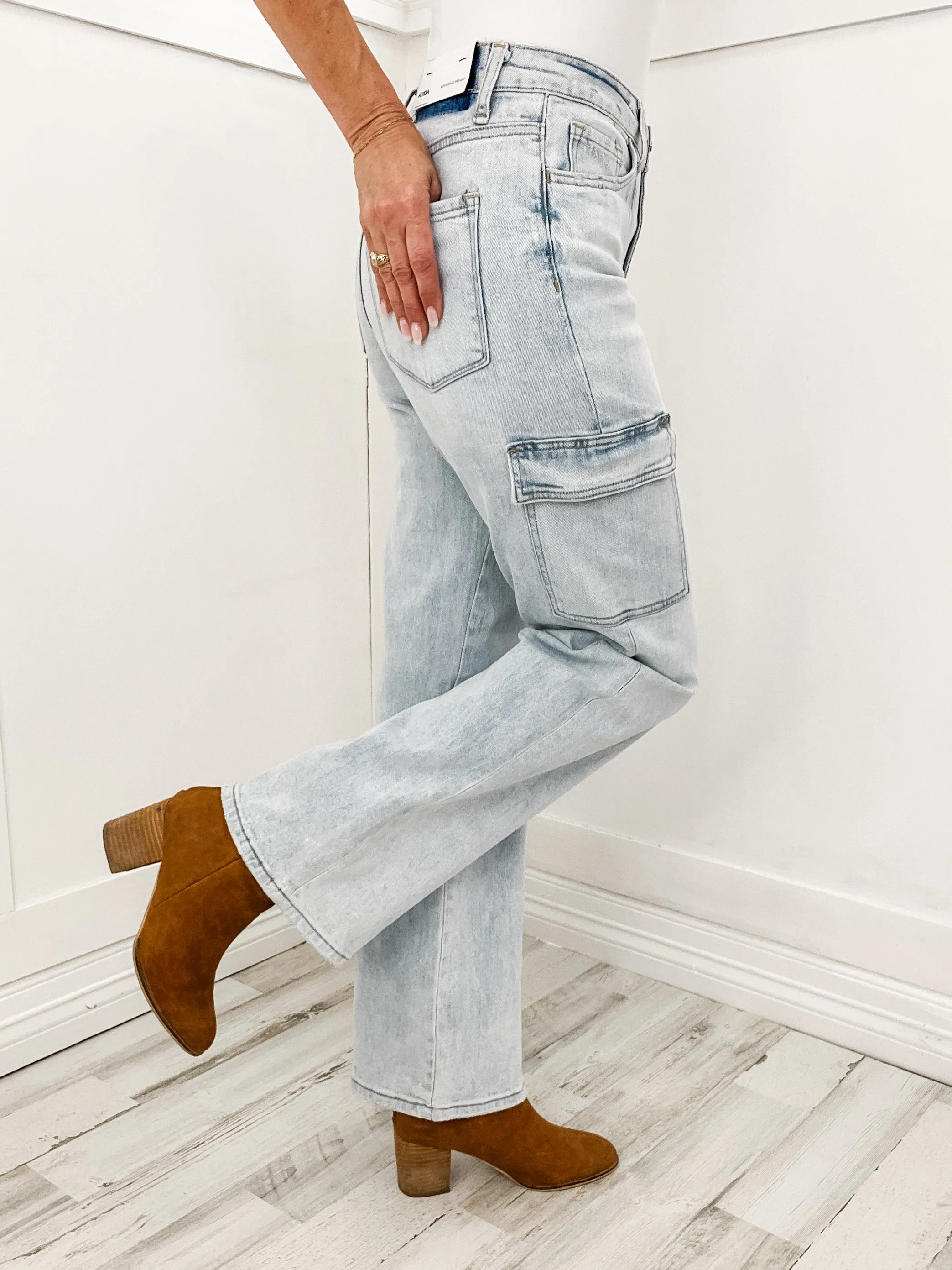 Vervet Jewel 90s Vintage Straight Cargo Jeans