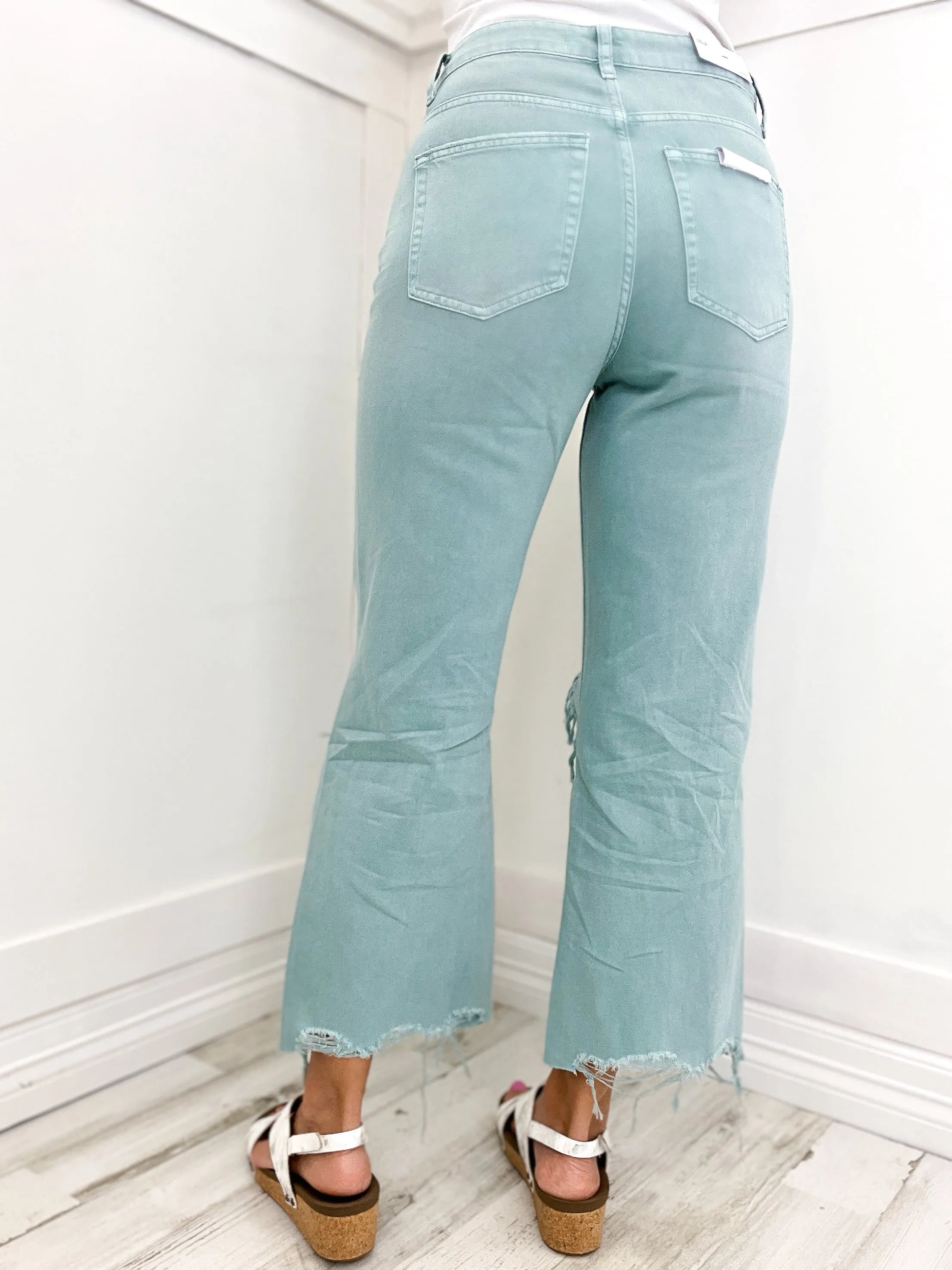 Vervet Super Fly Vintage Cropped Flare Jeans in Cloud Blue